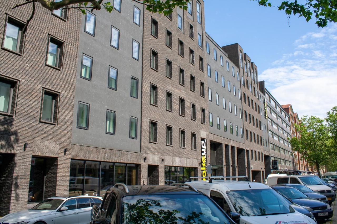 Отель Wakeup Copenhagen - Borgergade Экстерьер фото