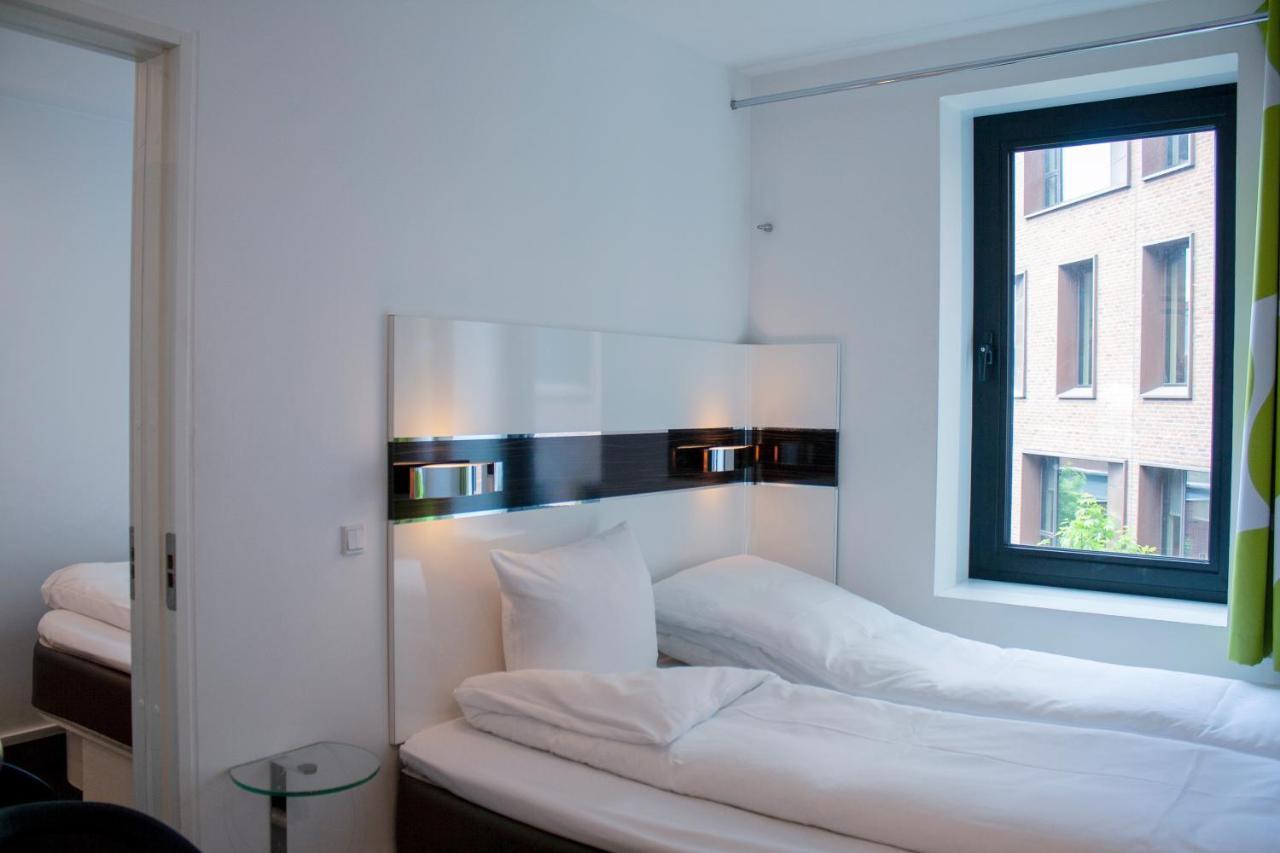 Отель Wakeup Copenhagen - Borgergade Экстерьер фото